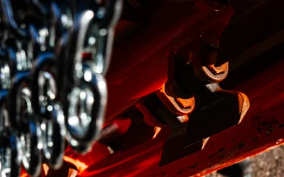 TRINCIA PER ESCAVATORE MAZZE MOBILI O A DENTI FISSI: ECCO LE DIFFERENZE